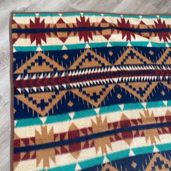Vintage {77 x 58.5 inches} Vuteks Vokovar Crown Crafts Blanket Acrylic 1989 - Picture 5 of 12